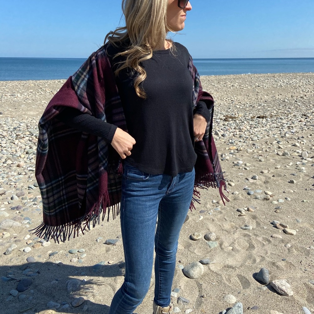 Wool Burgundy/Purple mini ruana (wrap)